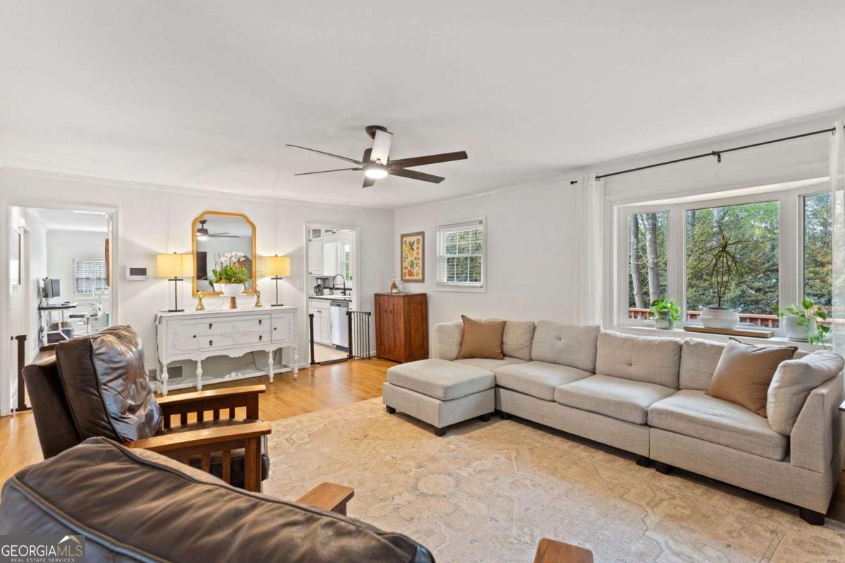 2624 Peeler Road Atlanta - Photo 1