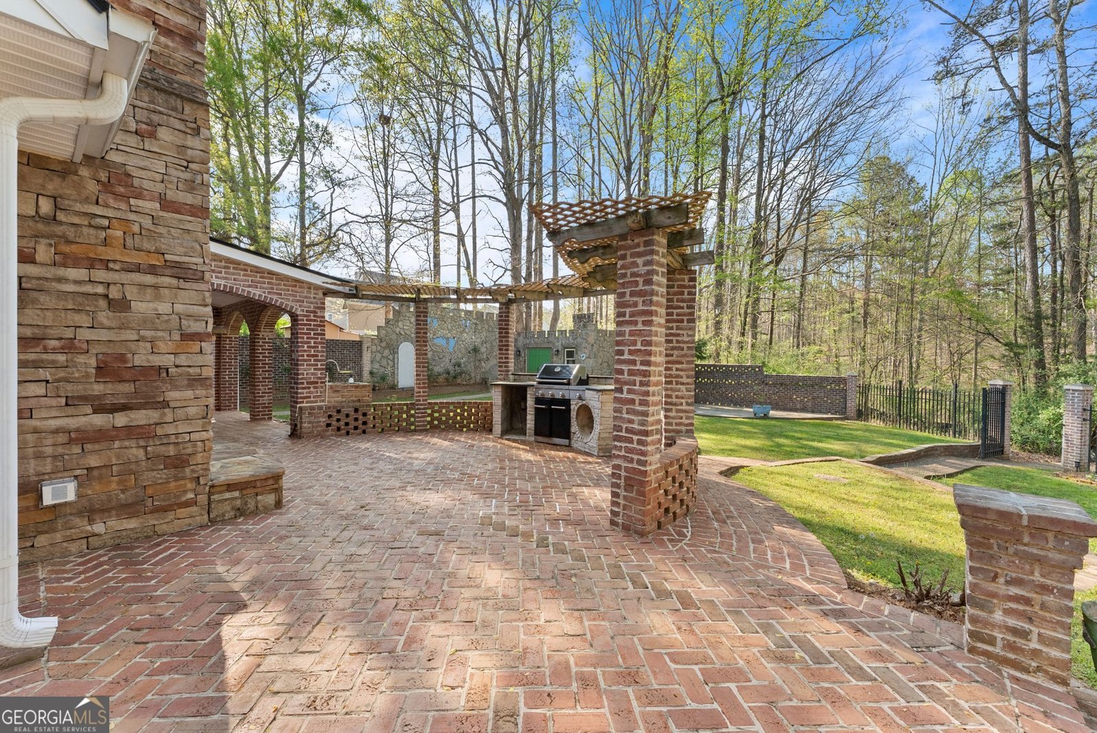 543 Windsong Lake Drive Commerce - Photo 32