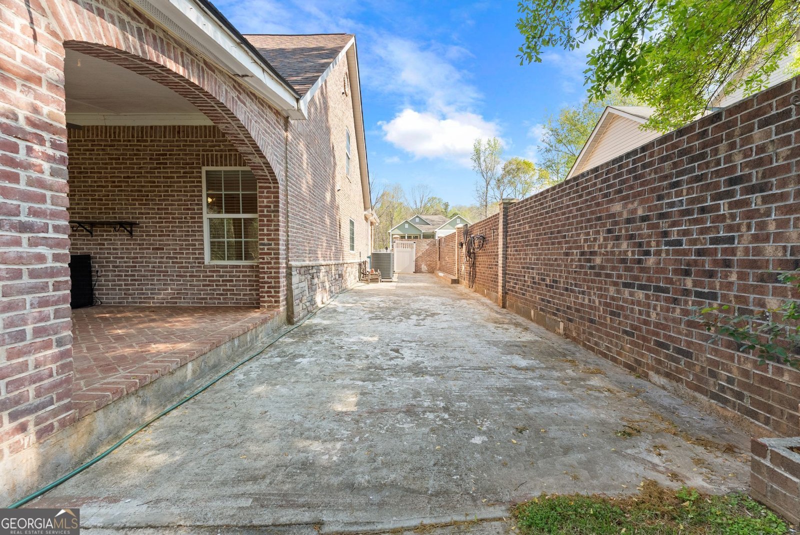 543 Windsong Lake Drive Commerce - Photo 37