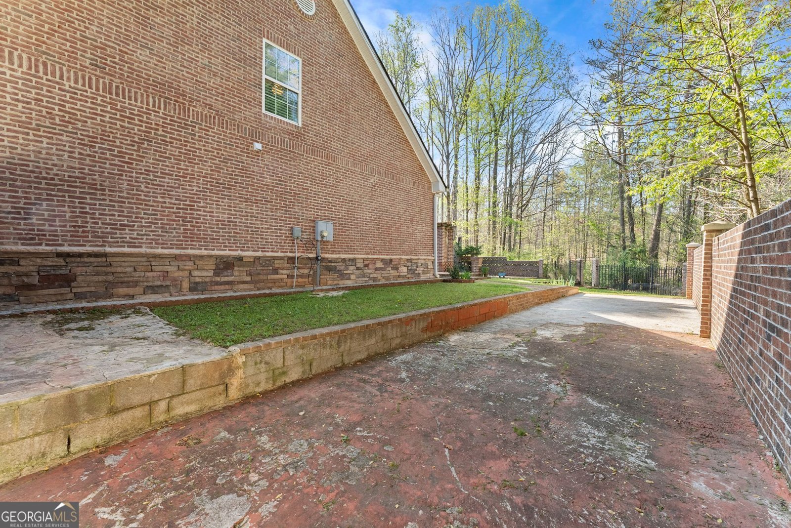 543 Windsong Lake Drive Commerce - Photo 44