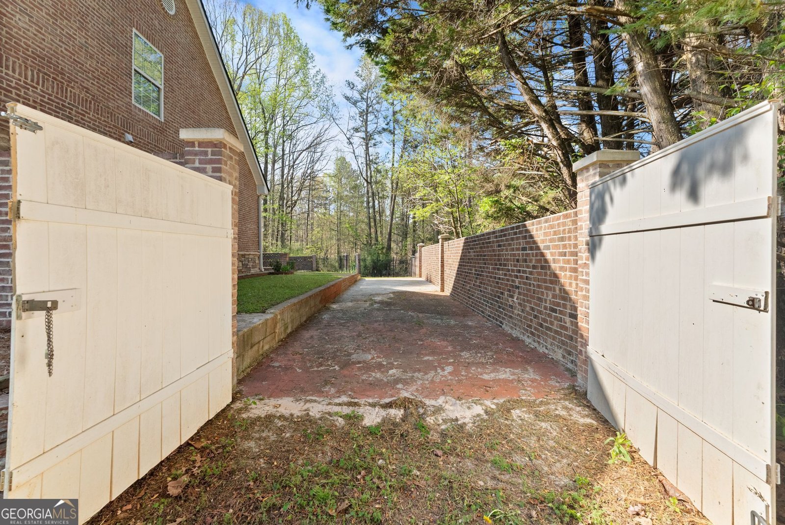 543 Windsong Lake Drive Commerce - Photo 45