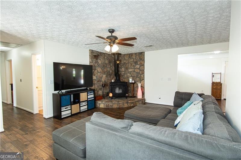 111 Little Brook Drive Woodstock - Photo 10