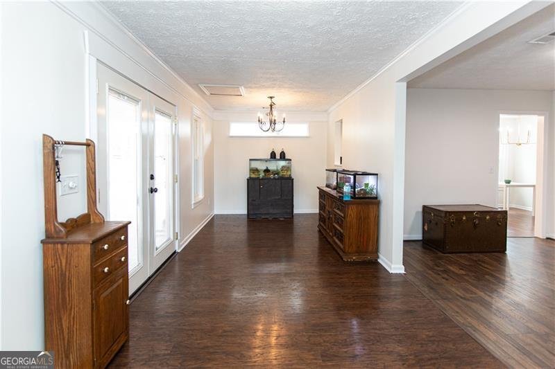 111 Little Brook Drive Woodstock - Photo 12