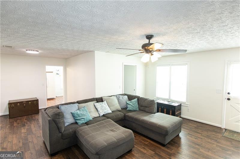 111 Little Brook Drive Woodstock - Photo 9