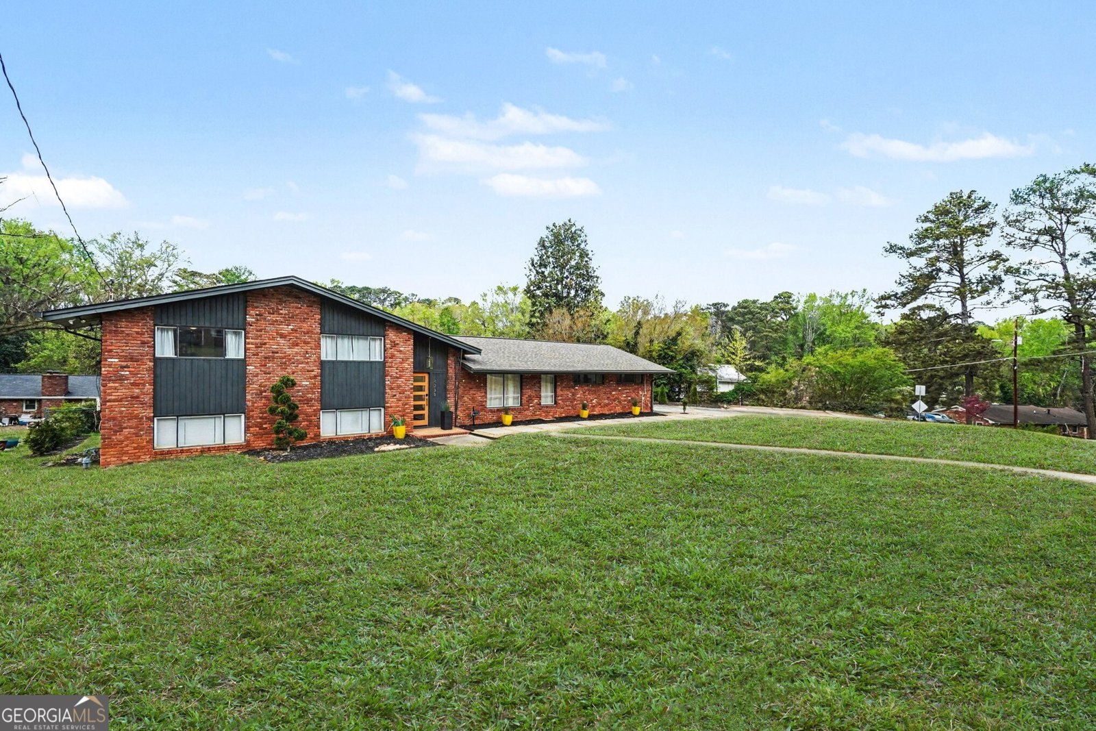 4233 Palm Springs Drive East Point - Photo 36