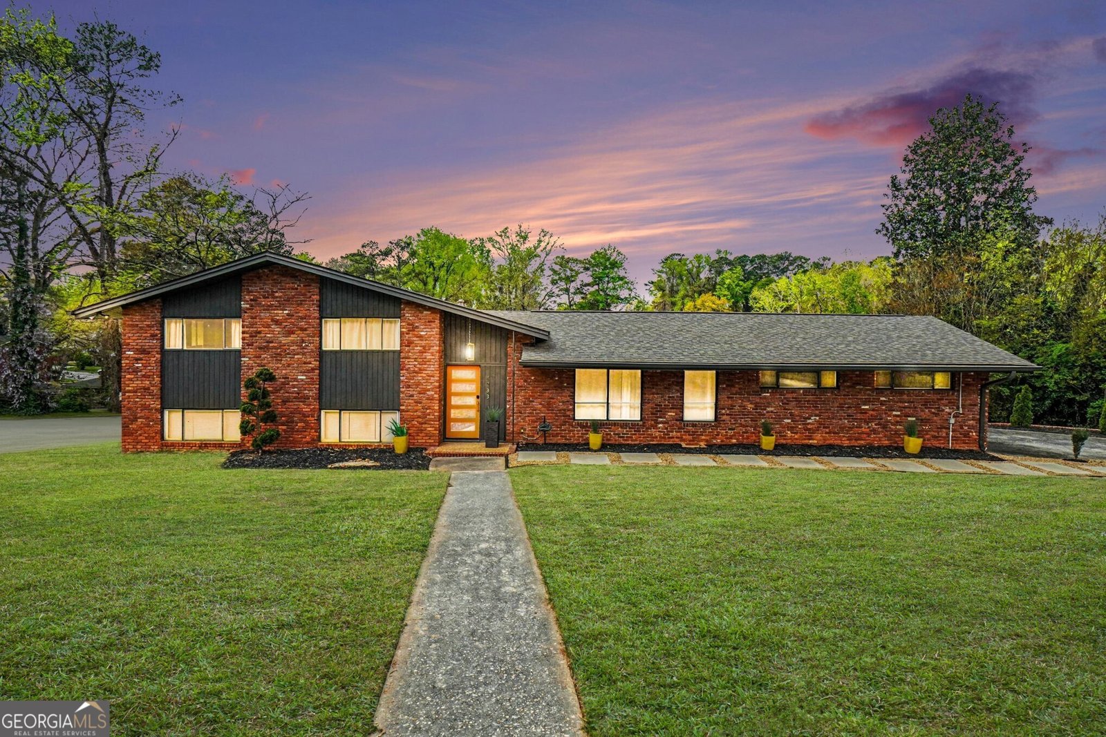 4233 Palm Springs Drive East Point - Photo 37