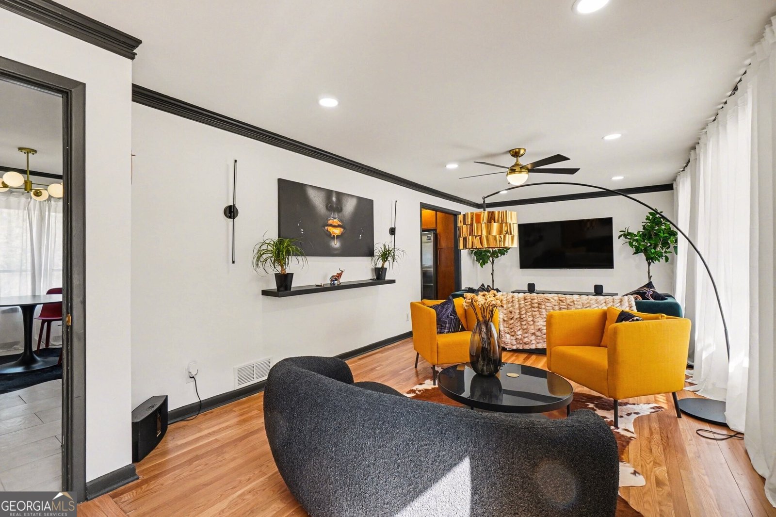 4233 Palm Springs Drive East Point - Photo 9