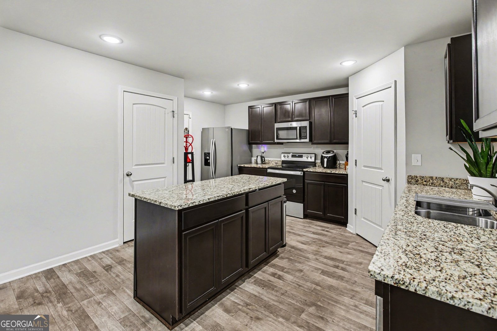 603 Enterkin Court Atlanta - Photo 8