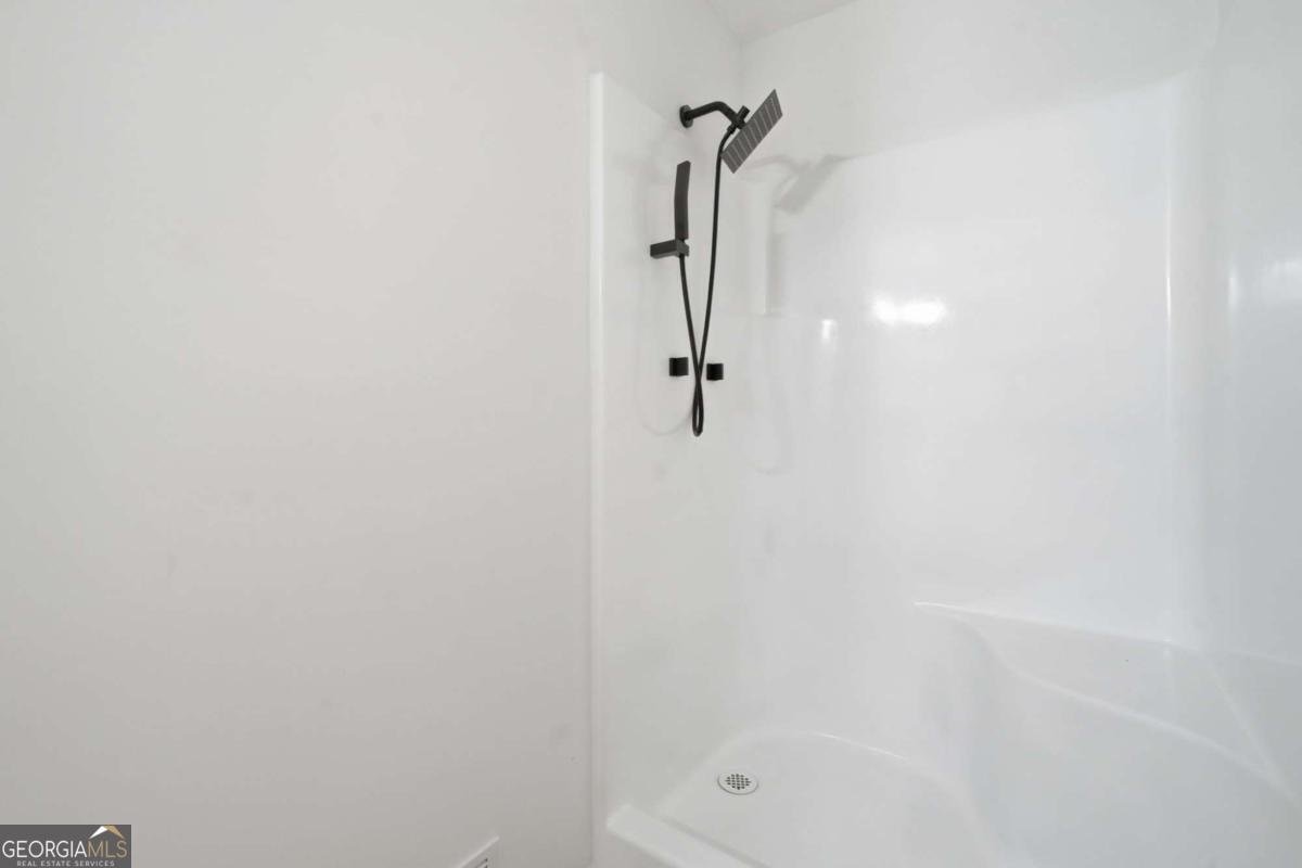 324 Hill Crest Circle Woodstock - Photo 15