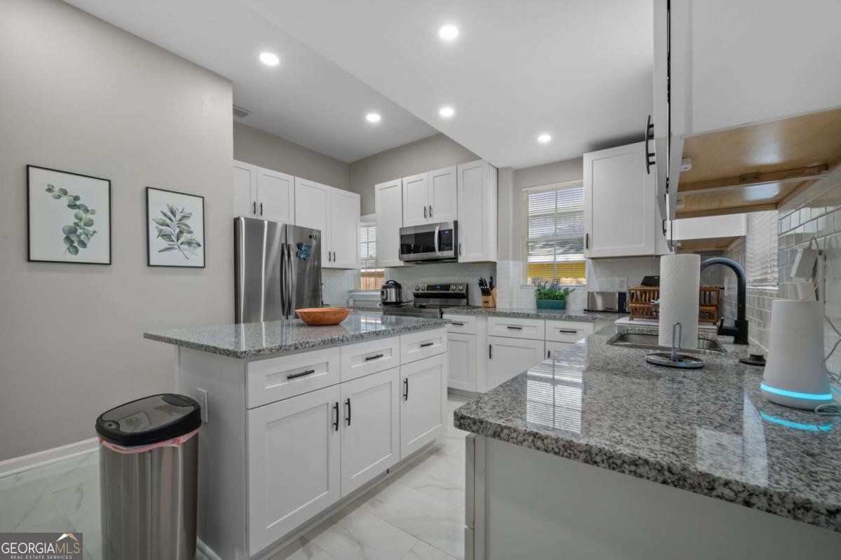 692 Ira Street Atlanta - Photo 12