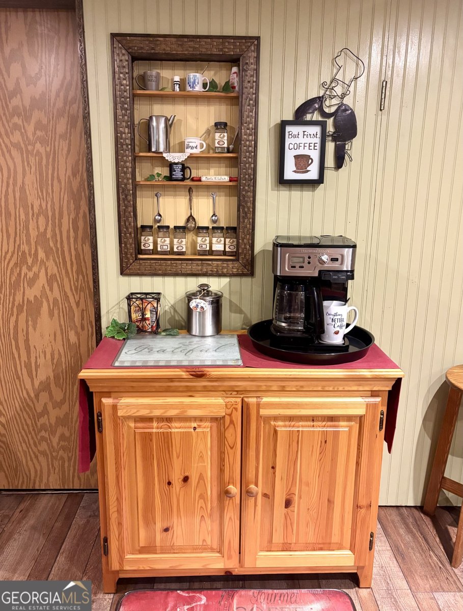 1215 Mountain Shadows Drive Cleveland - Photo 17