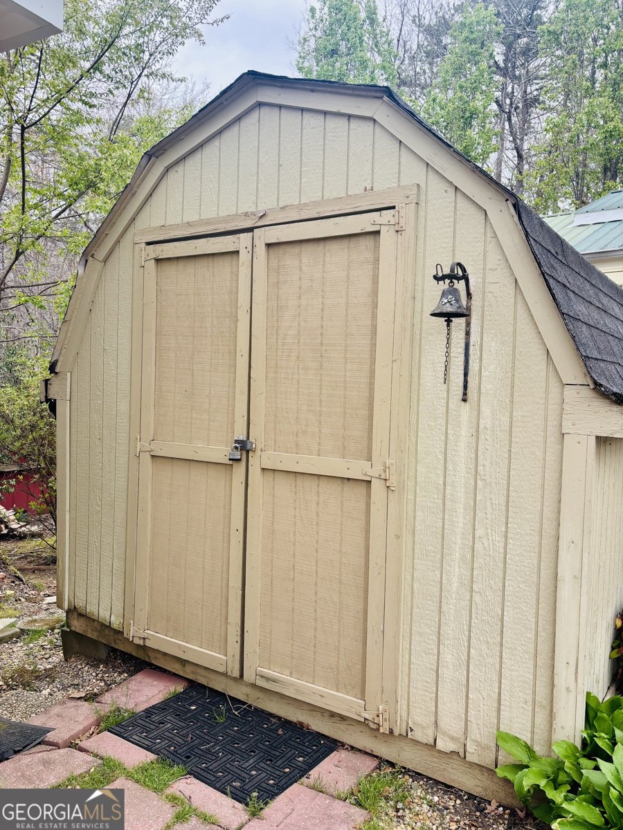 1215 Mountain Shadows Drive Cleveland - Photo 34