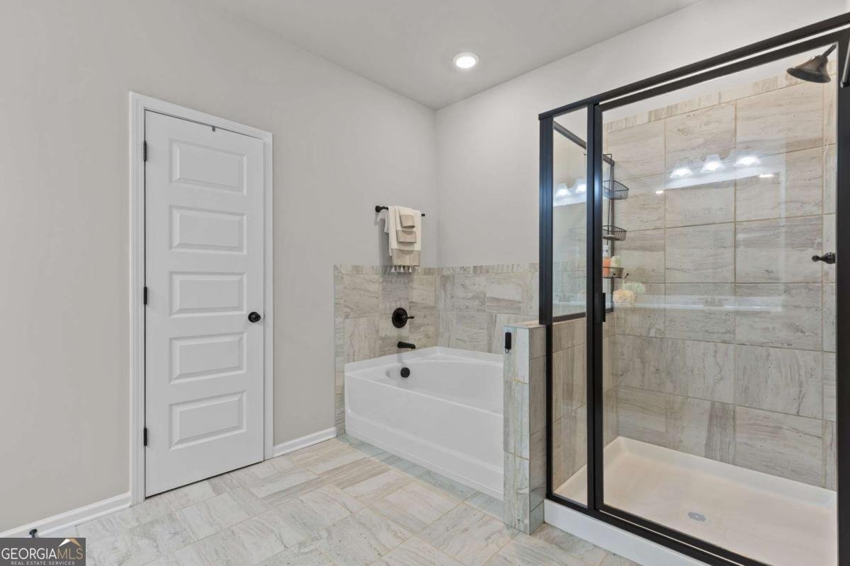 5188 Grace Court Tucker - Photo 32