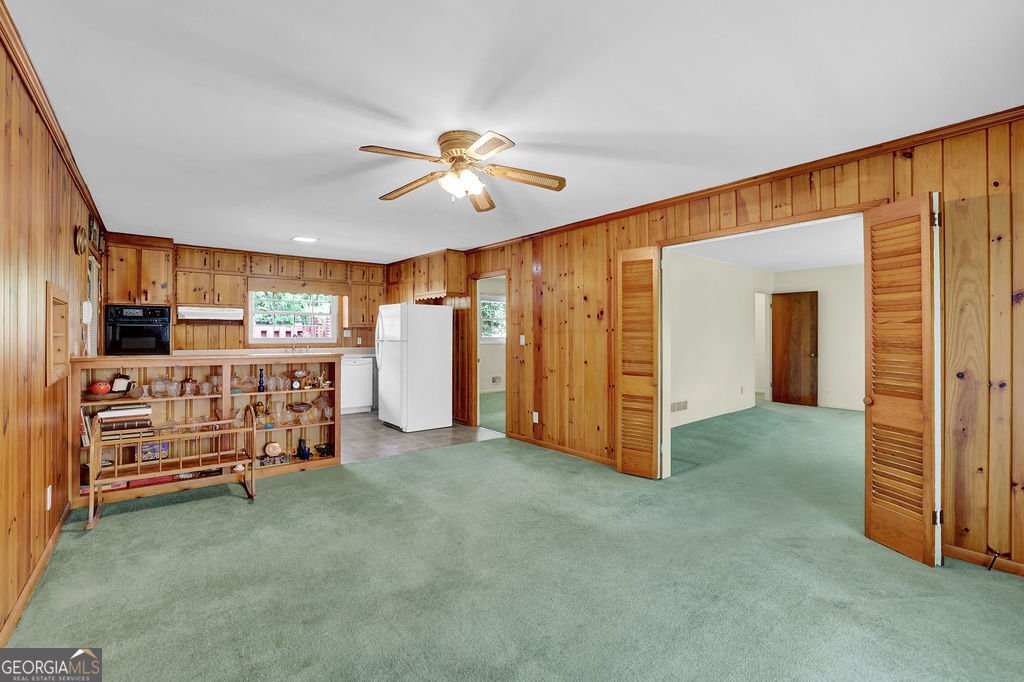 2389 Princess Lane Marietta - Photo 10