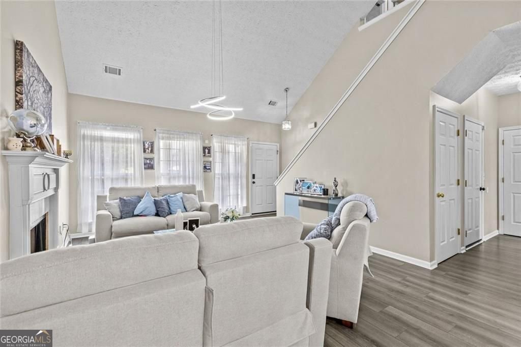 150 Hulan Way Lawrenceville - Photo 9