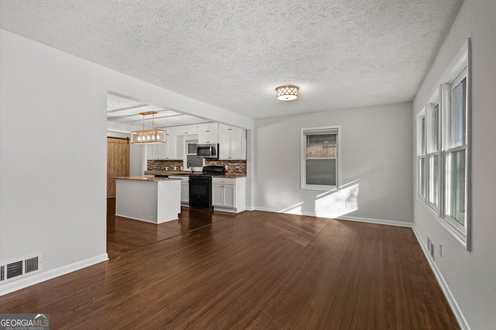 2634 Birch Street Smyrna - Photo 6