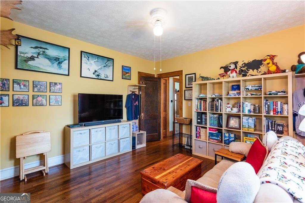 2045 Mercer Avenue College Park - Photo 24