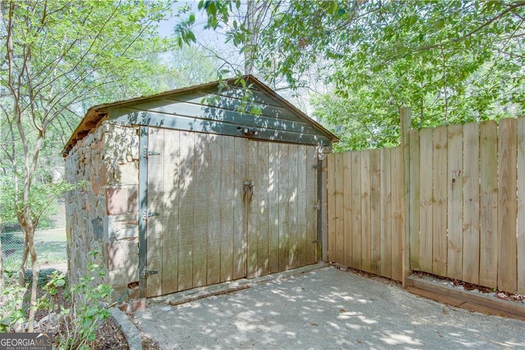 2045 Mercer Avenue College Park - Photo 42