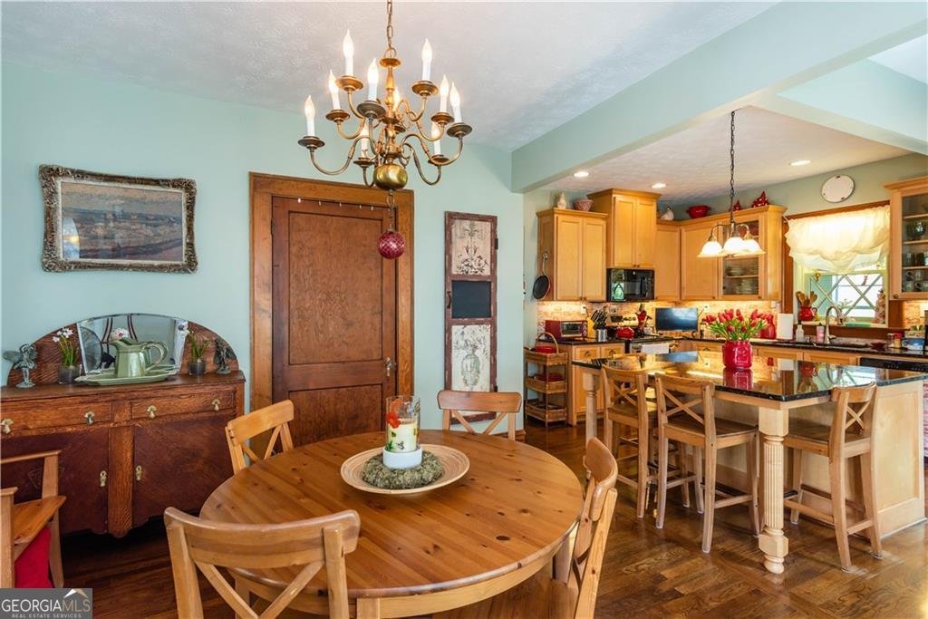 2045 Mercer Avenue College Park - Photo 9