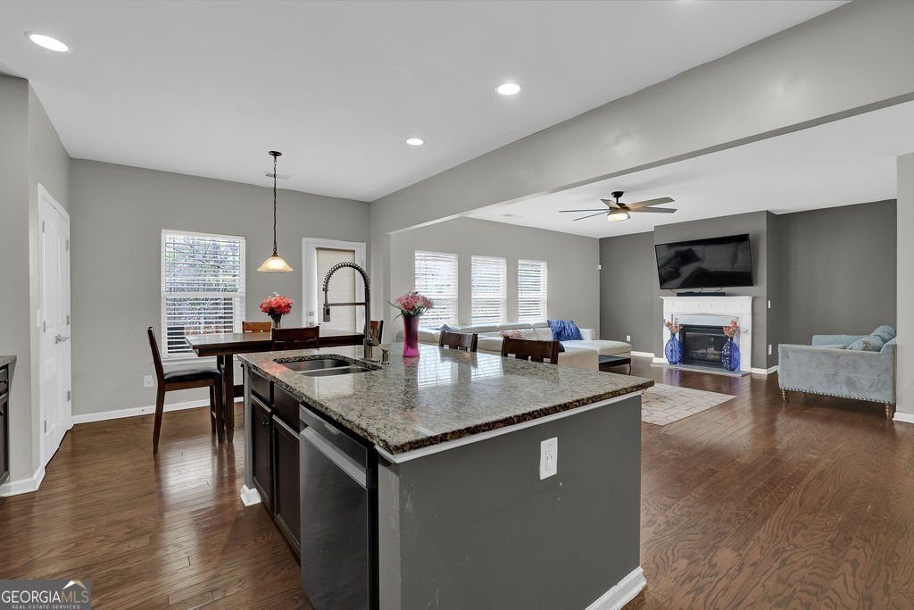 333 Nobleman Way Canton - Photo 15