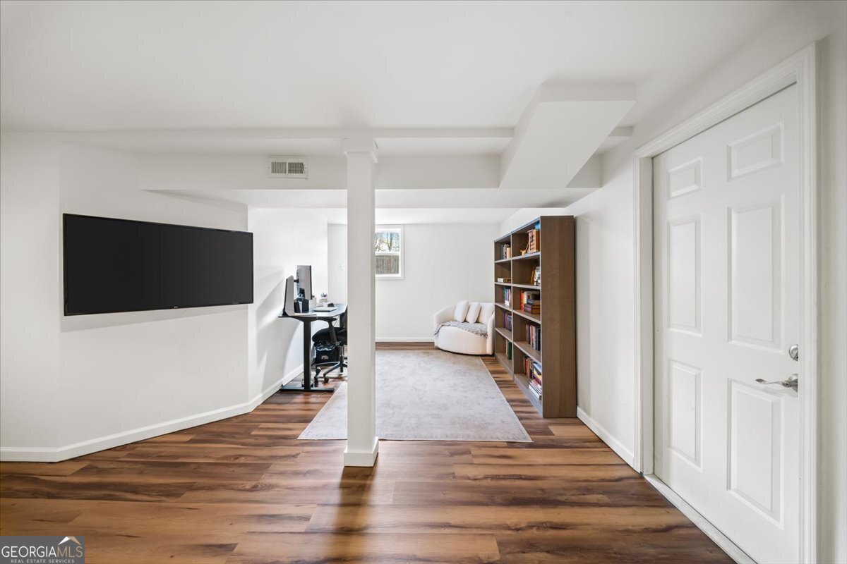 2317 Elmwood Circle Atlanta - Photo 21