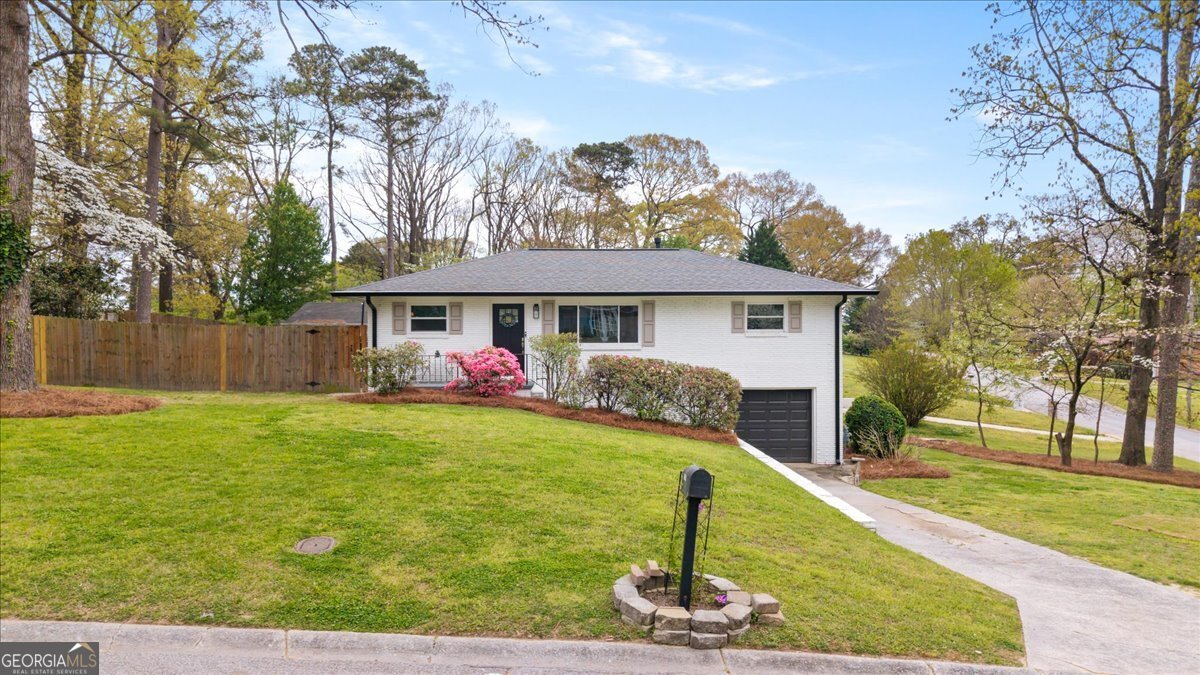 2317 Elmwood Circle Atlanta - Photo 37