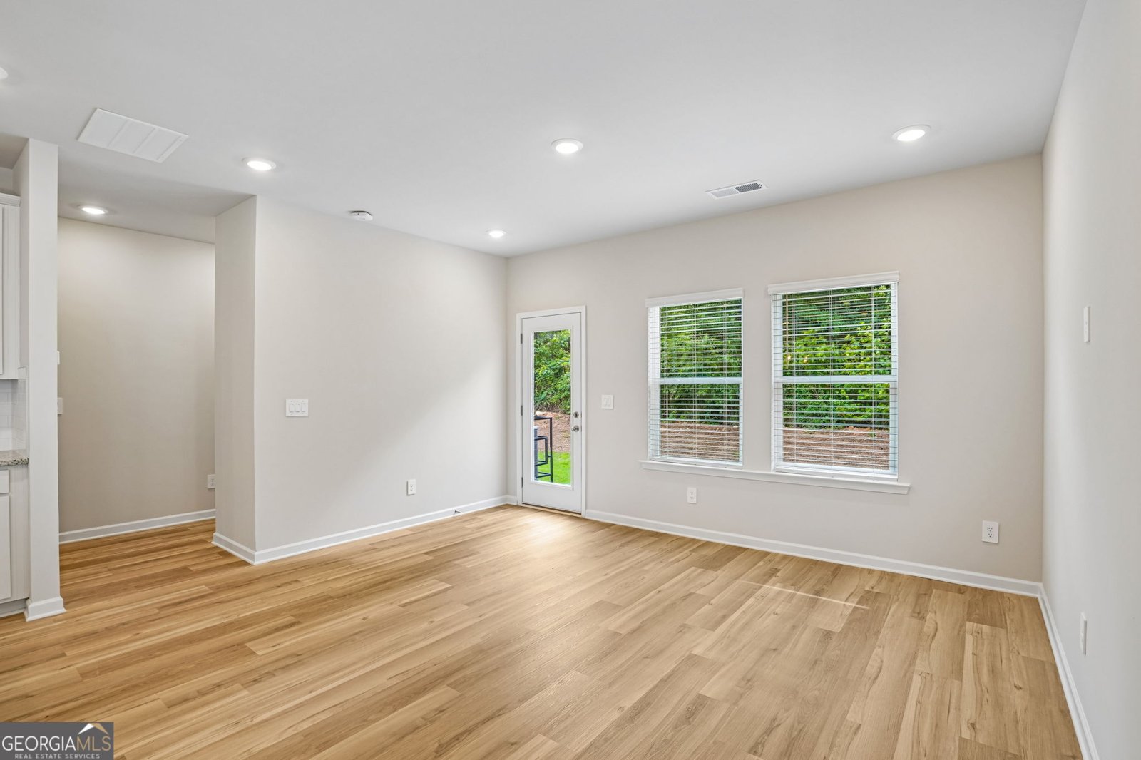 7834 Marie Way Fairburn - Photo 11