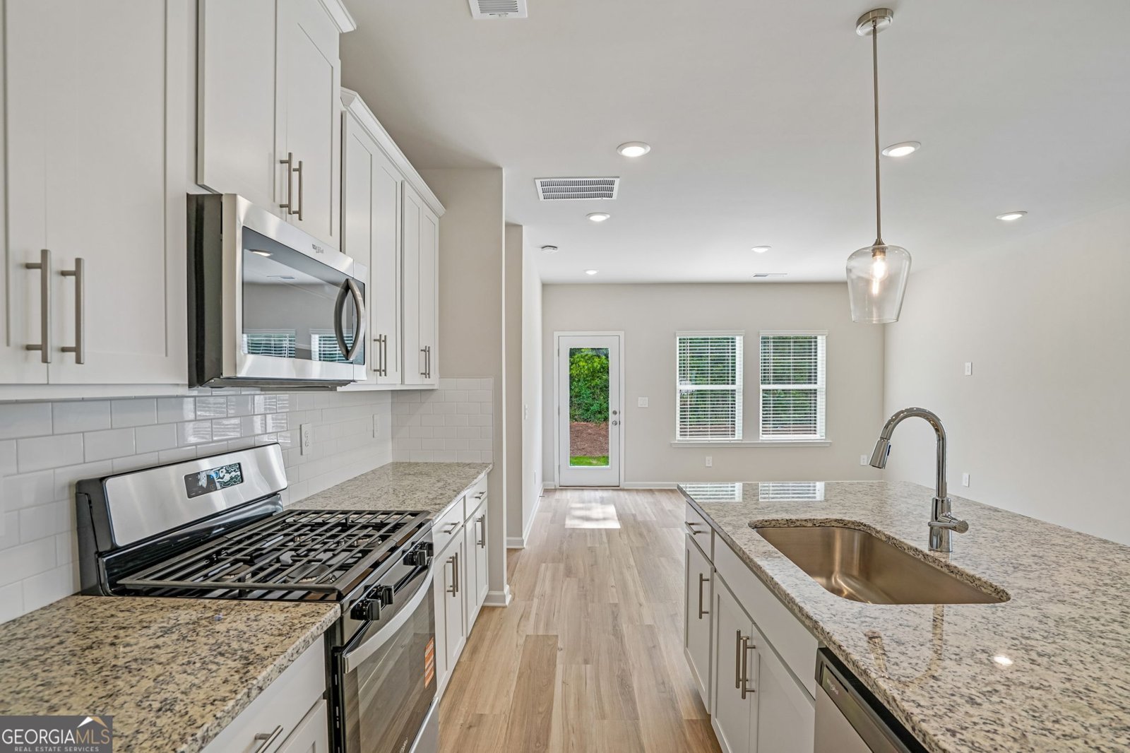 7834 Marie Way Fairburn - Photo 18