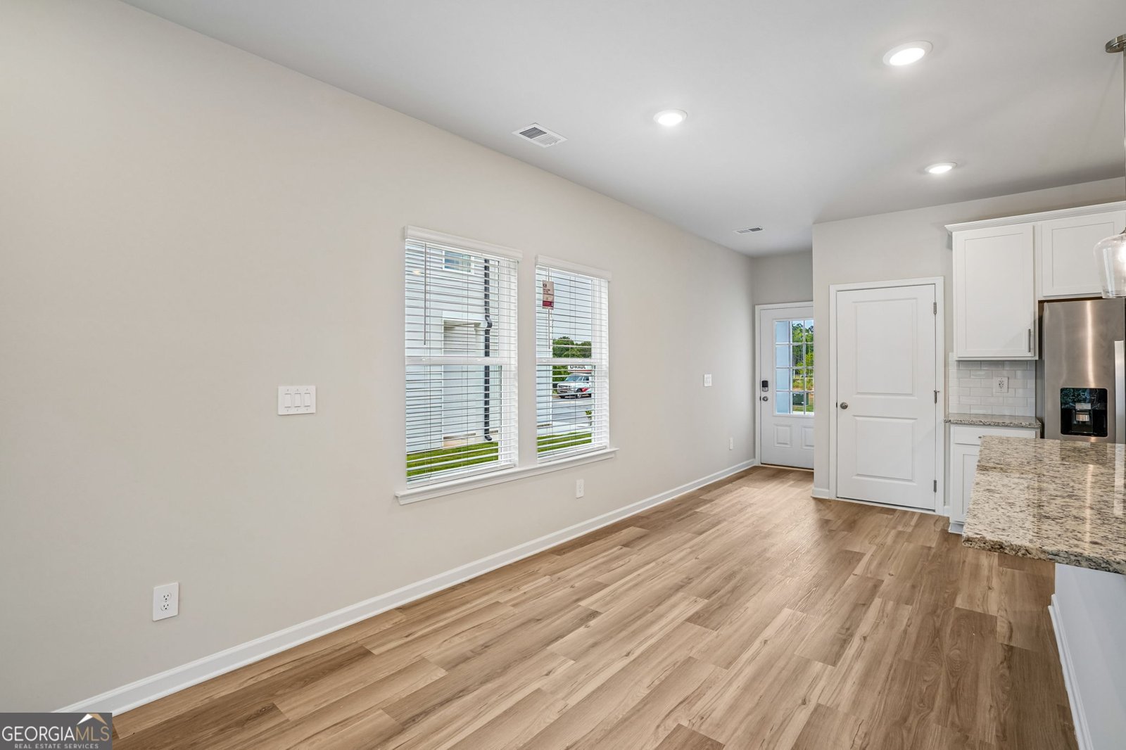 7834 Marie Way Fairburn - Photo 8