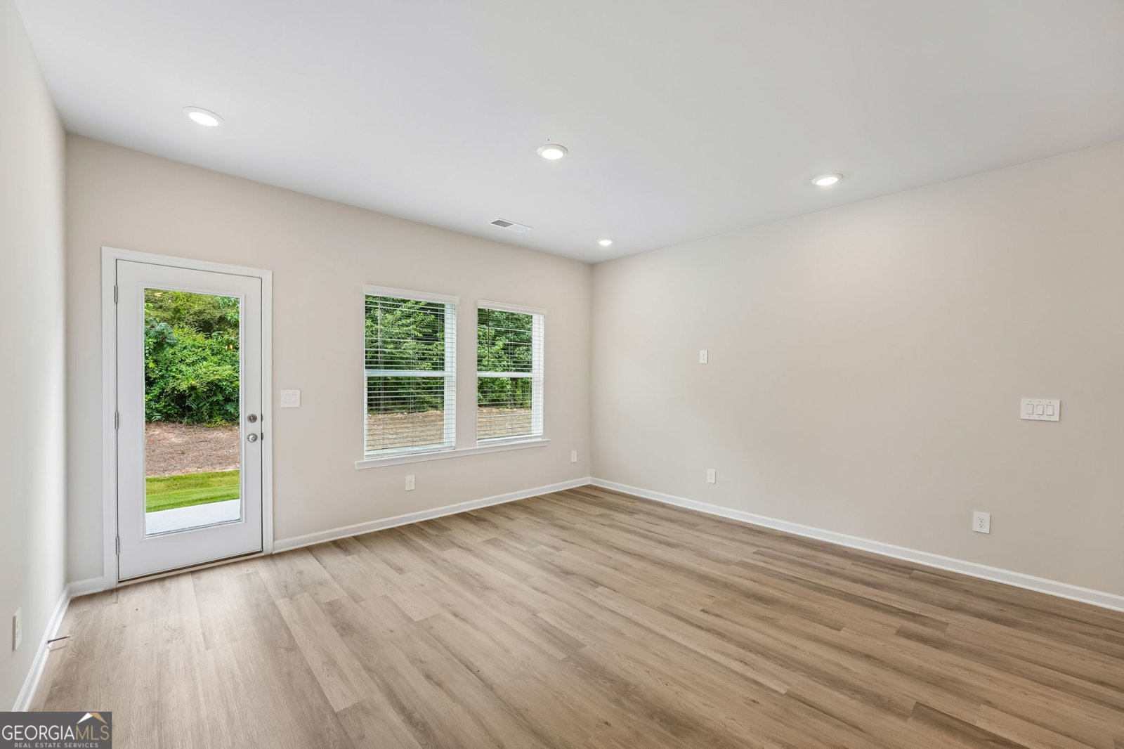 7836 Marie Way Fairburn - Photo 10