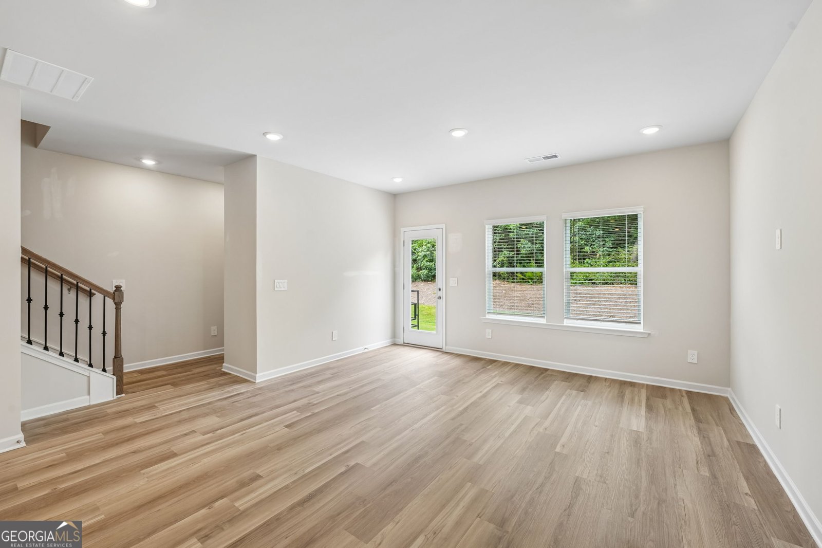7840 Marie Way Fairburn - Photo 9