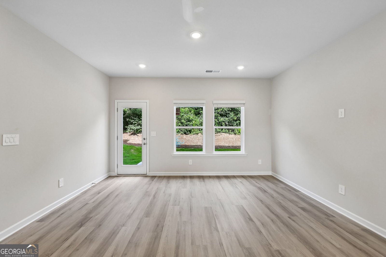 7842 Marie Way Fairburn - Photo 8
