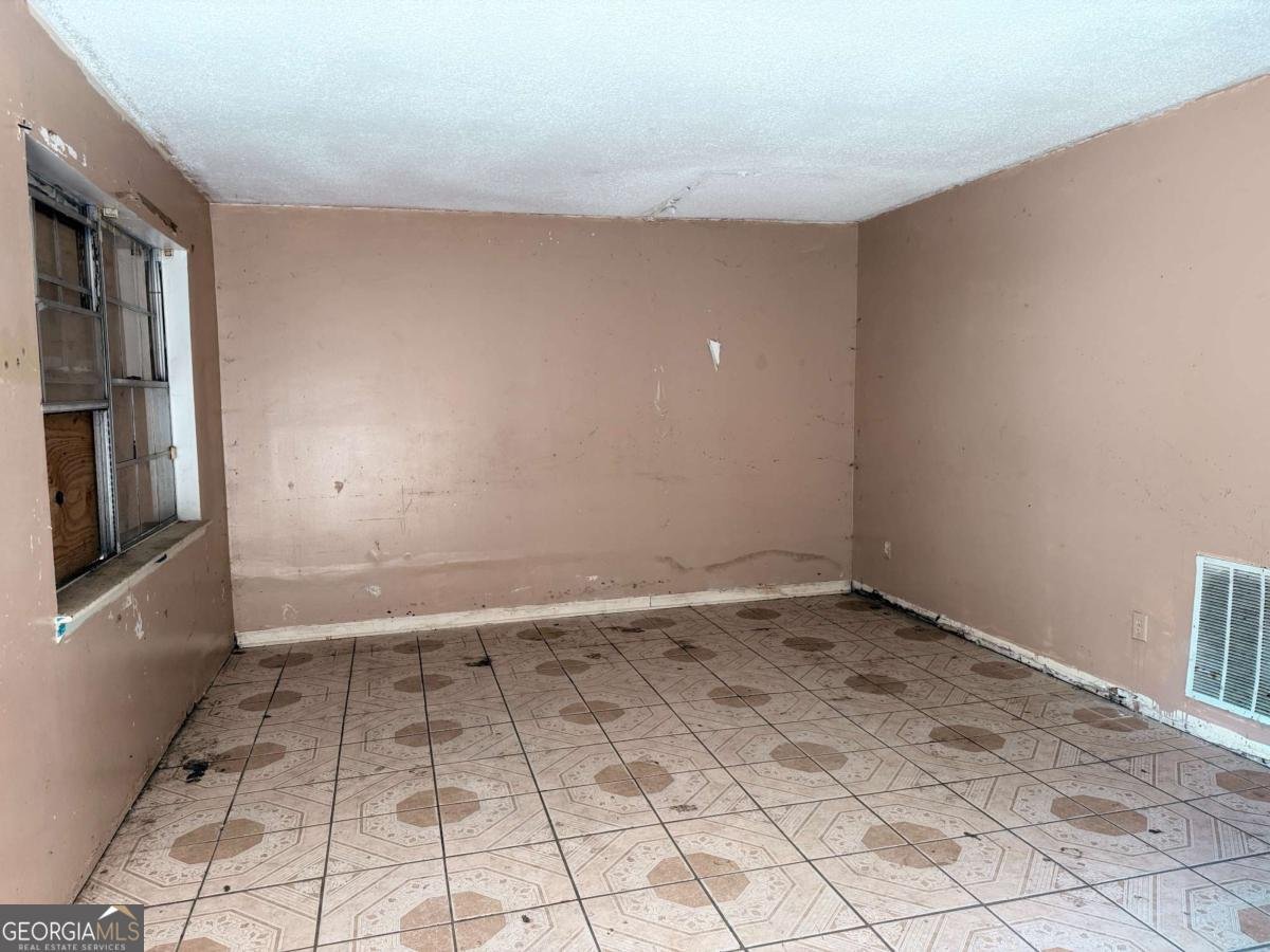 4701 Flat Shoals Road Union City - Photo 11