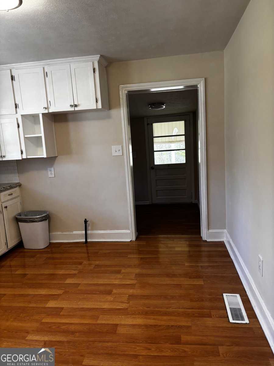 1365 Stewart Street Carrollton - Photo 6