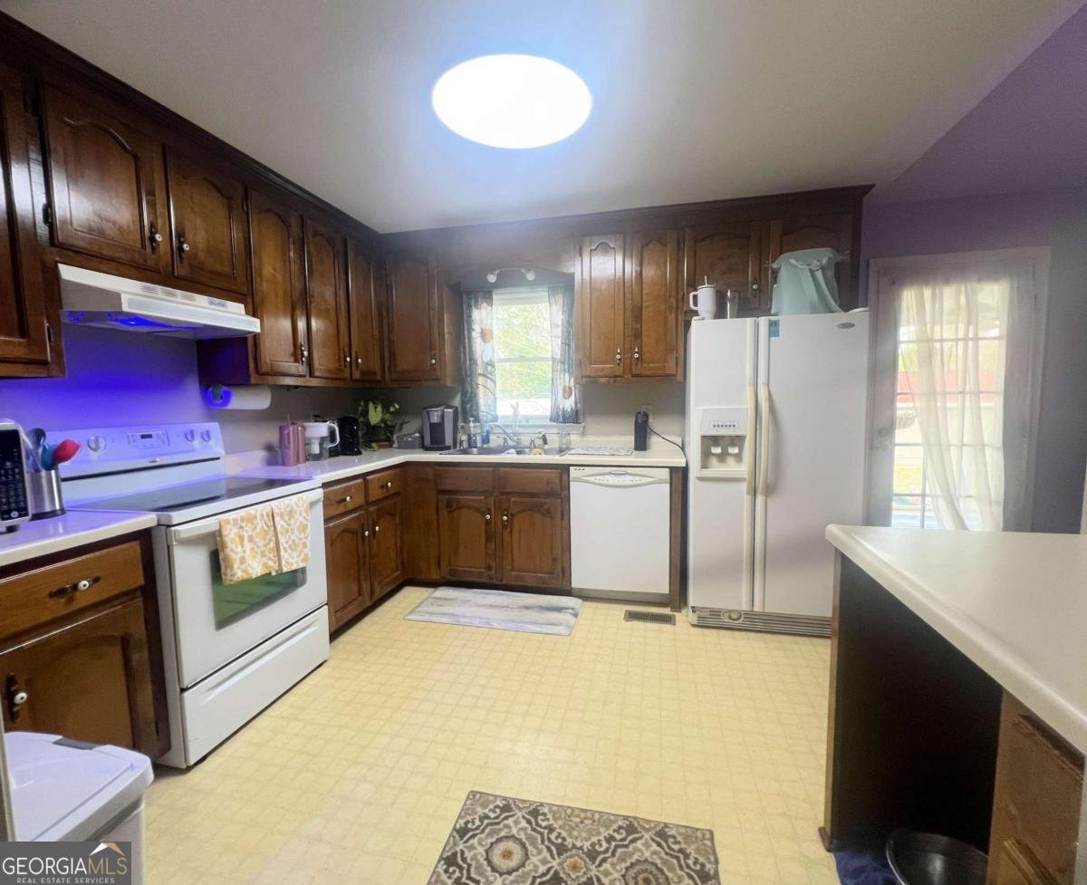 152 Wellington Drive Hull - Photo 7