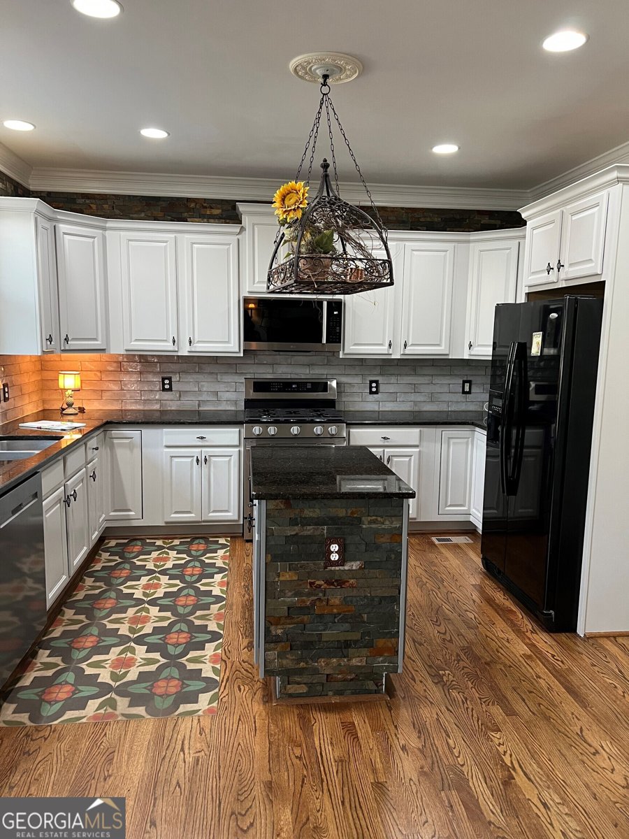 214 Montana Way Canton - Photo 13