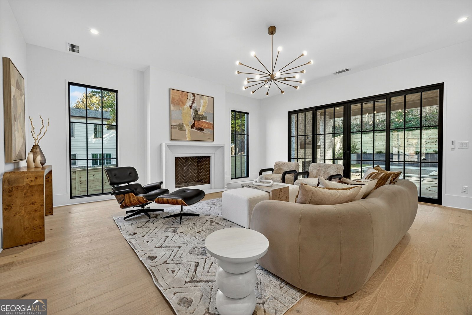 991 Courtenay Drive Atlanta - Photo 13