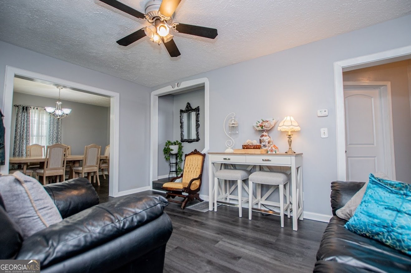 1011 Rainey Road Temple - Photo 6