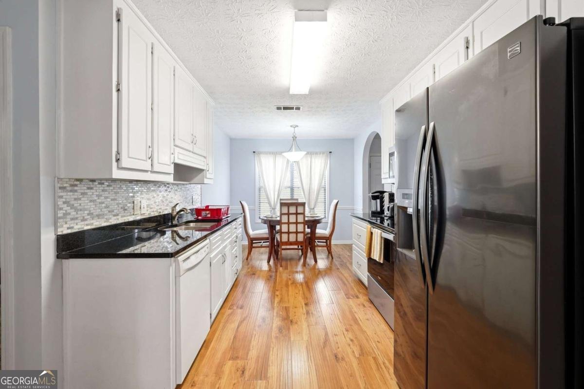 3775 Michaels Creek Way Loganville - Photo 12