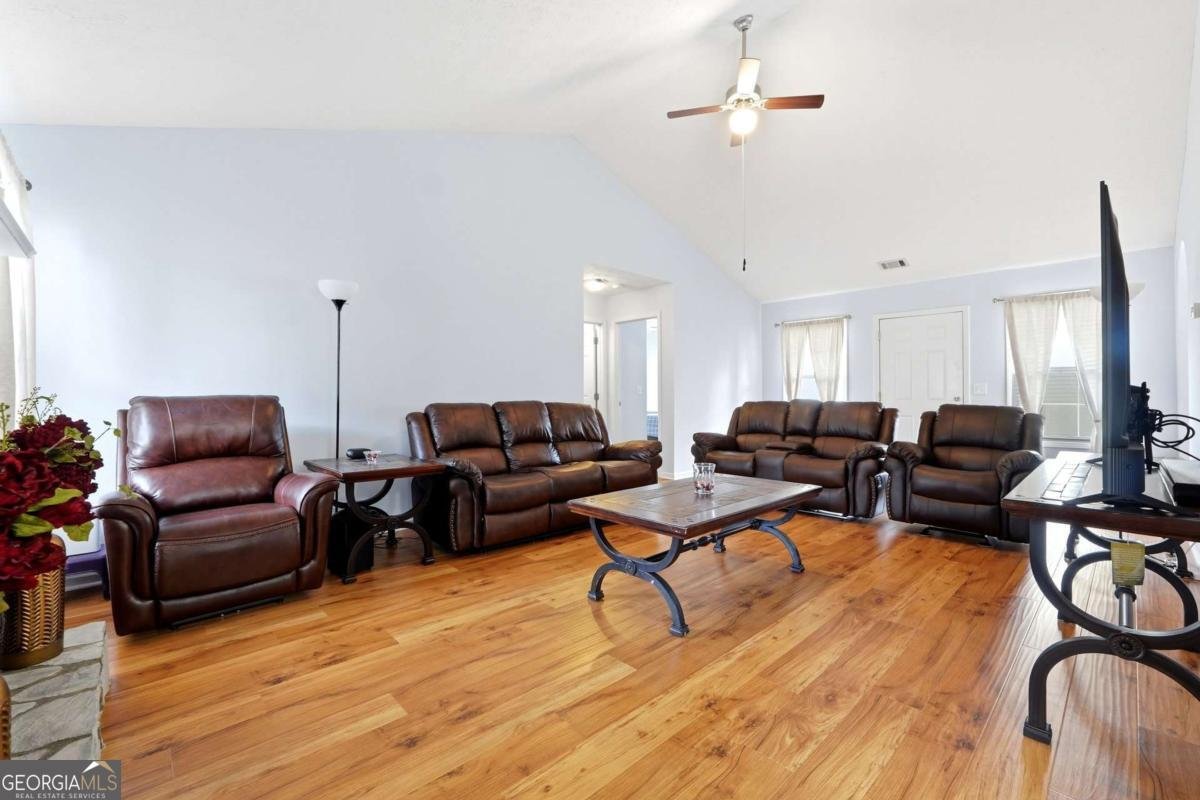 3775 Michaels Creek Way Loganville - Photo 7