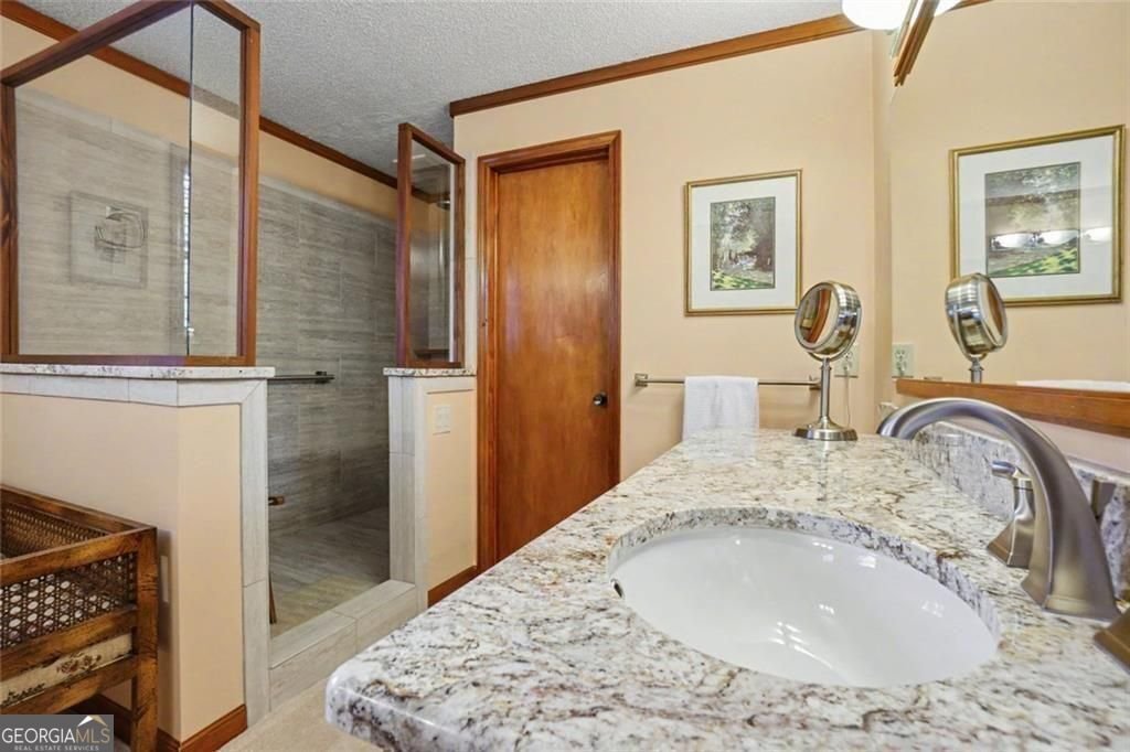 2252 Chimney Springs Drive Marietta - Photo 26