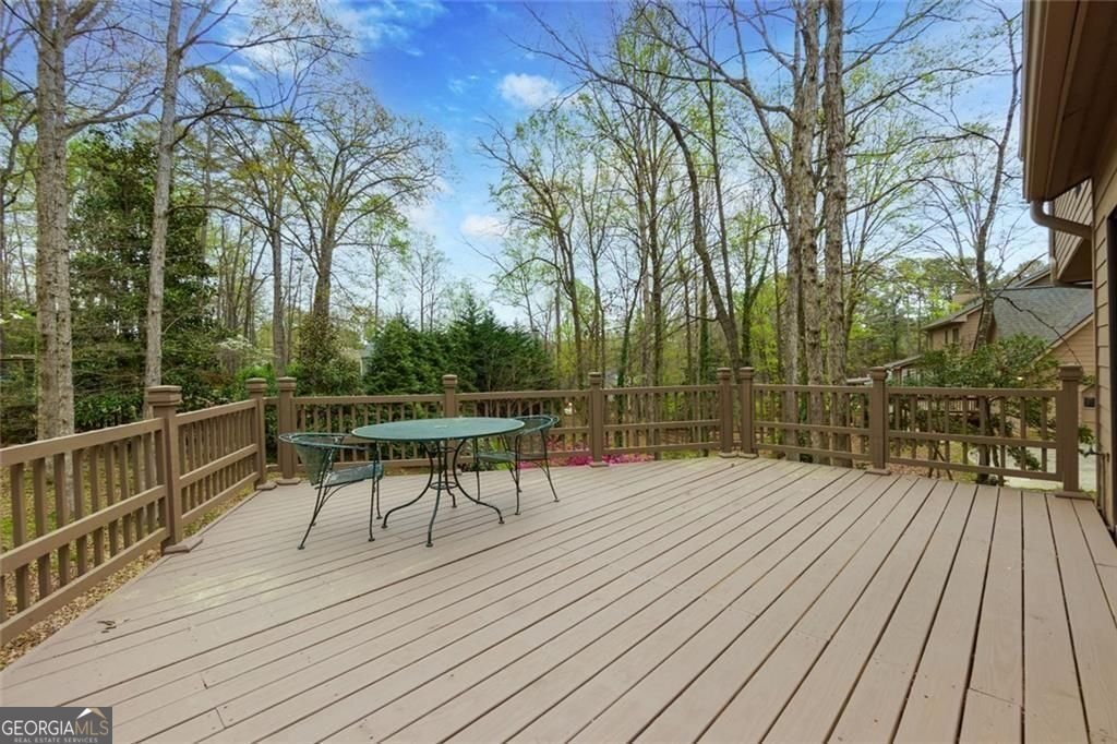 2252 Chimney Springs Drive Marietta - Photo 36