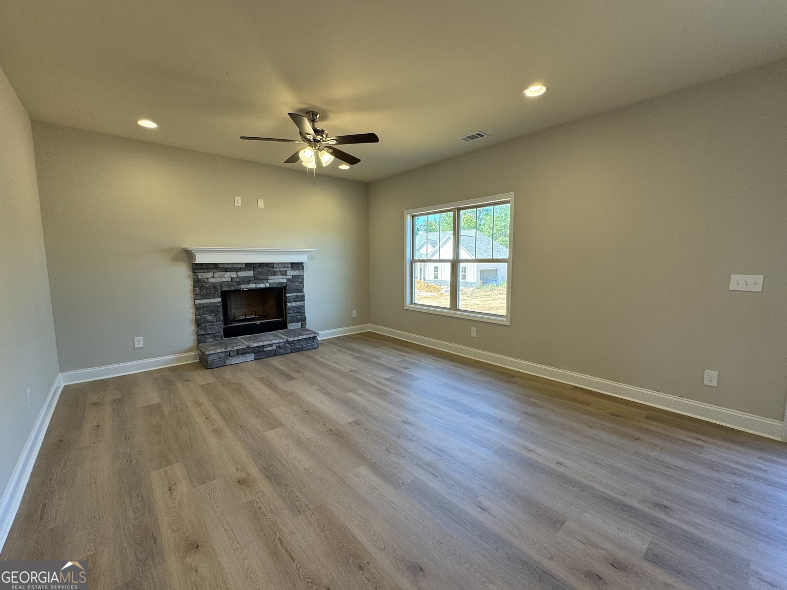 166 Country World Drive Macon - Photo 9