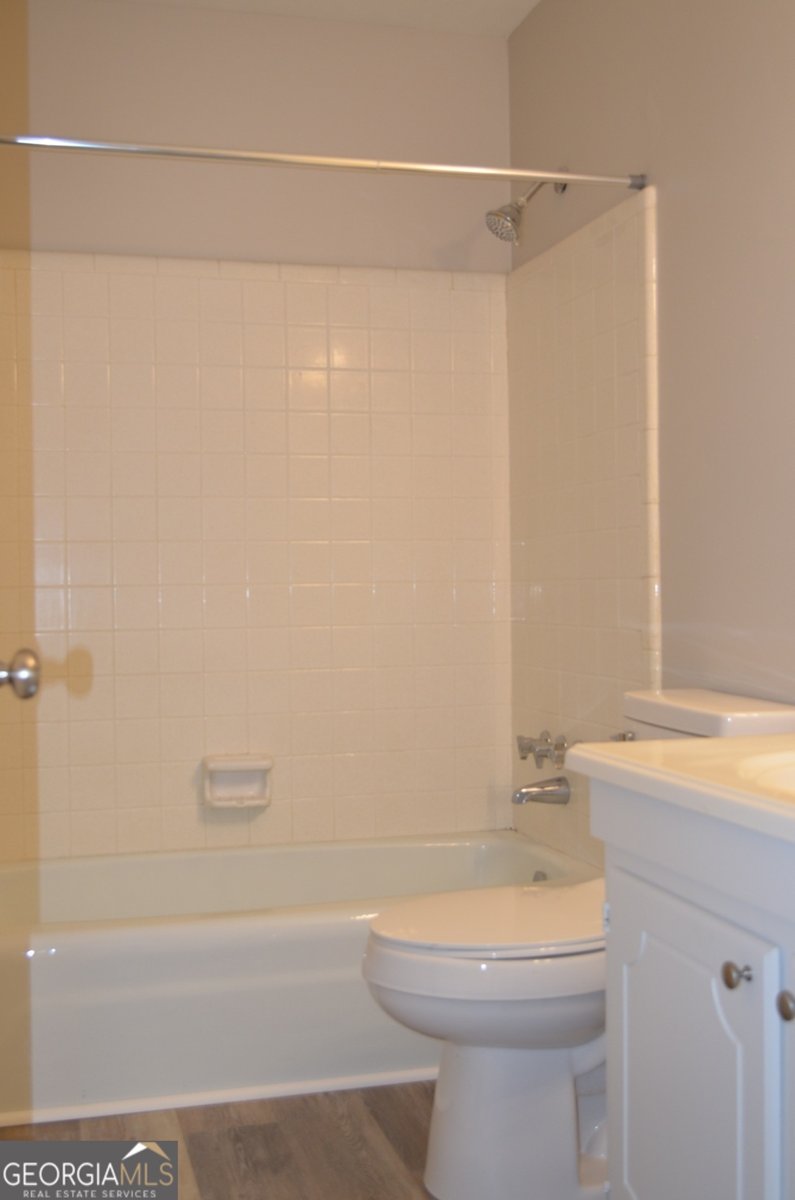 726 Willow Creek Drive Macon - Photo 13