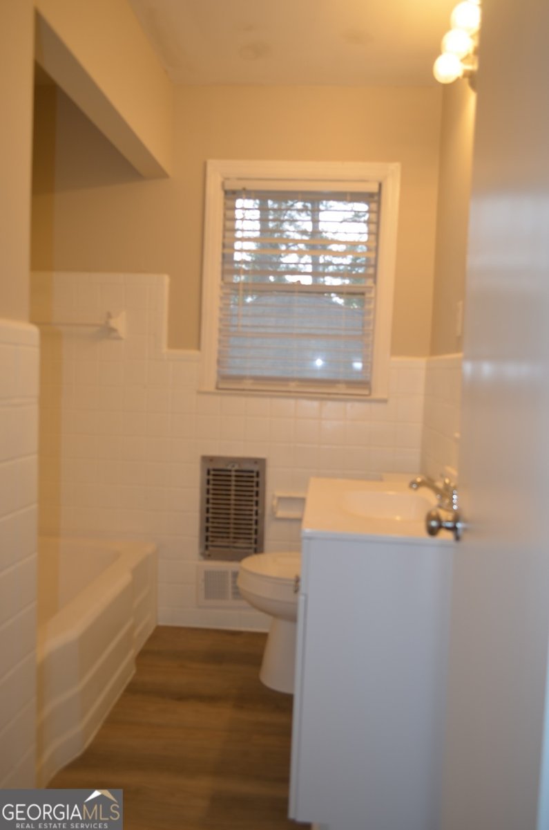 829 Edward Place Macon - Photo 12