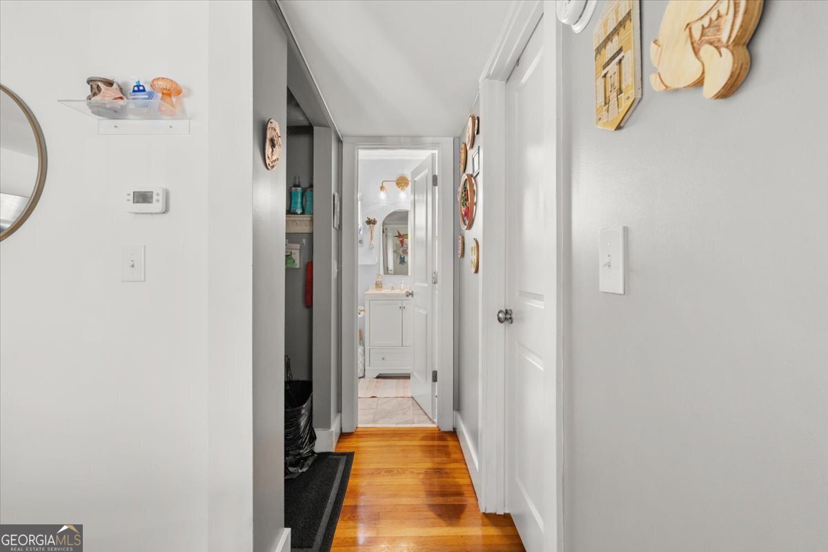 2023 Oakview Road Atlanta - Photo 11