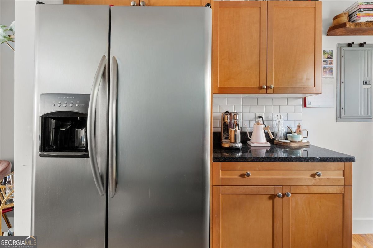 2023 Oakview Road Atlanta - Photo 6