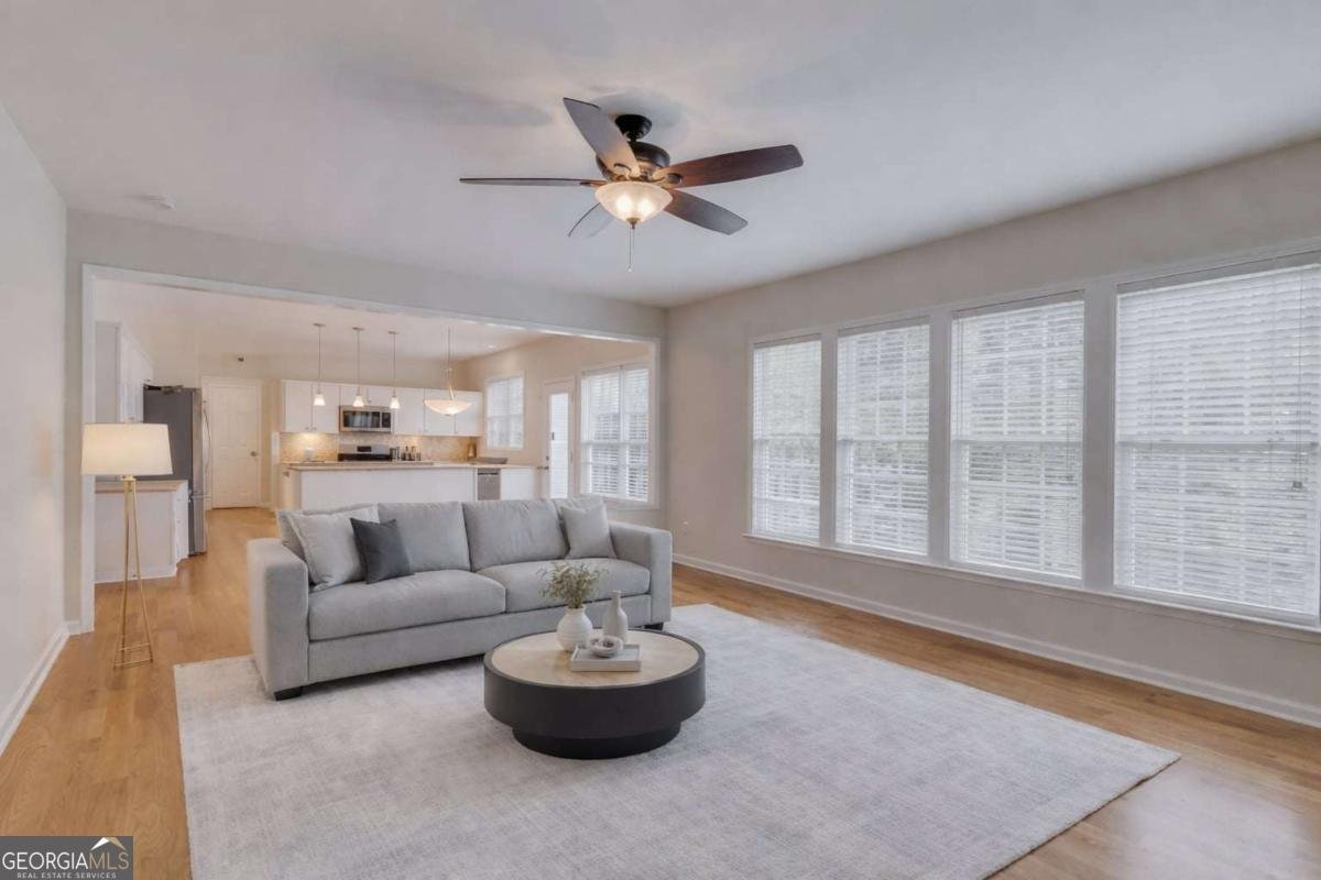 5135 Amberden Hall Drive Suwanee - Photo 13