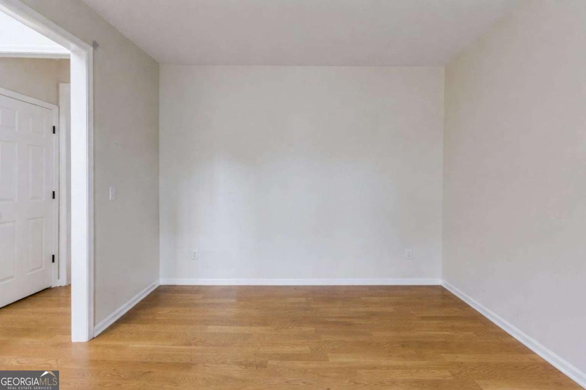 5135 Amberden Hall Drive Suwanee - Photo 9