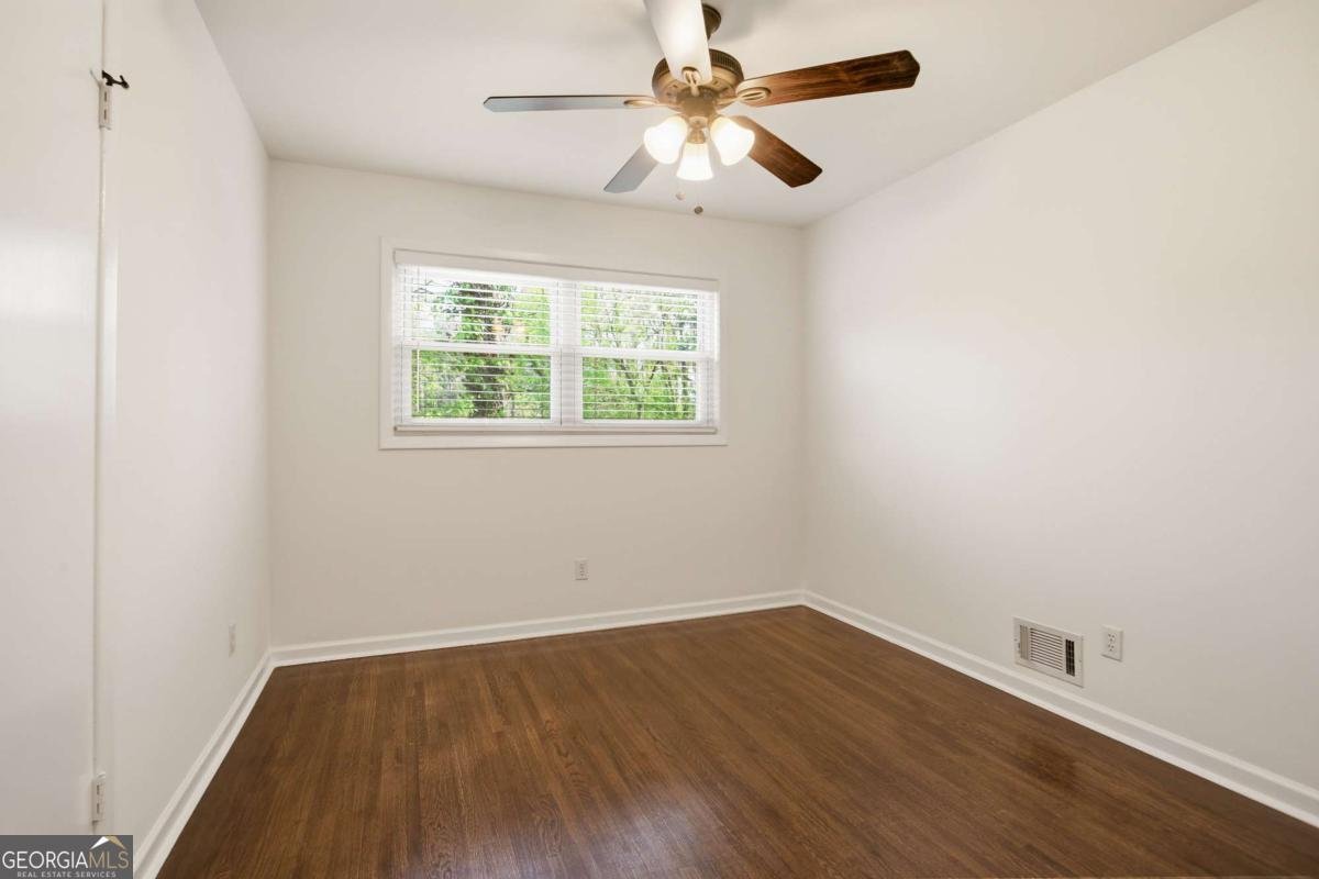 2166 Capehart Place Atlanta - Photo 18